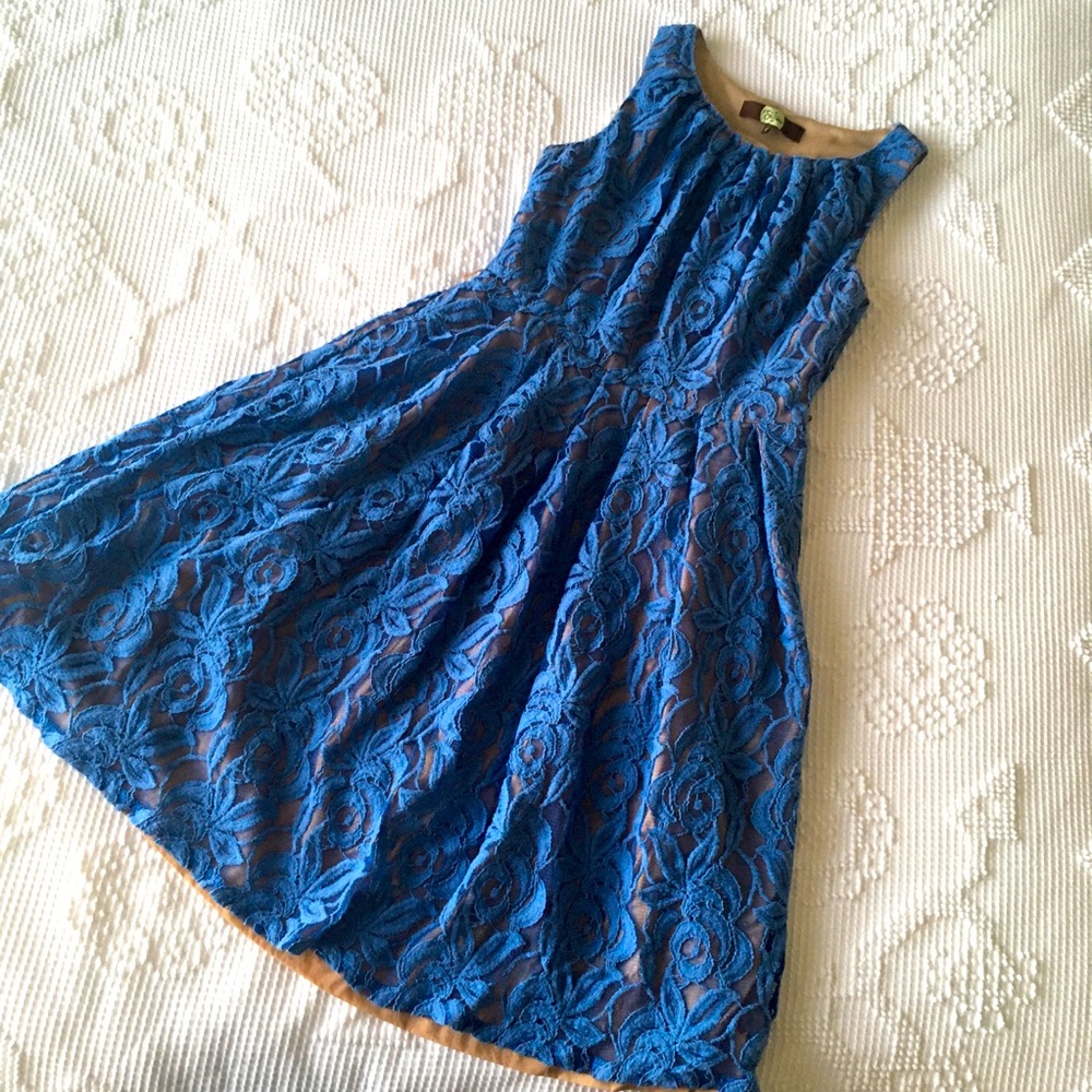 Anthropologie brand Eva Franco blue lace dress 4